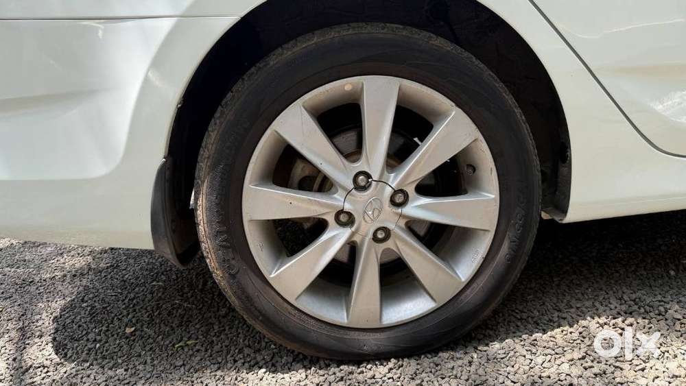 Hyundai Verna 1.5 Sx (o) Diesel Mt, 2013, Diesel