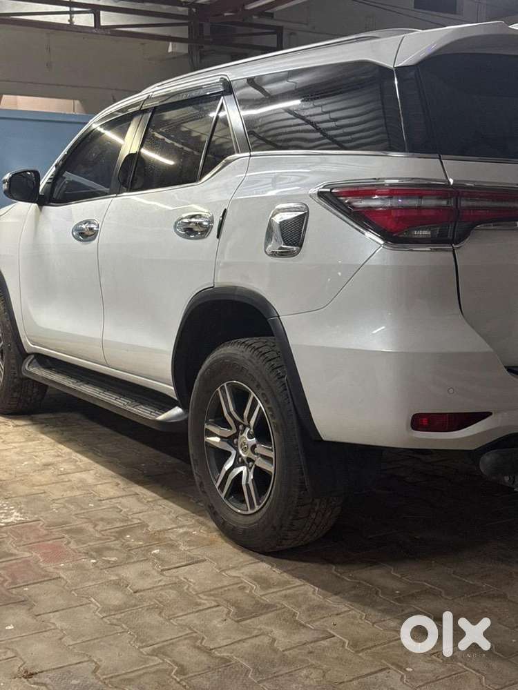 Toyota Fortuner 2023
