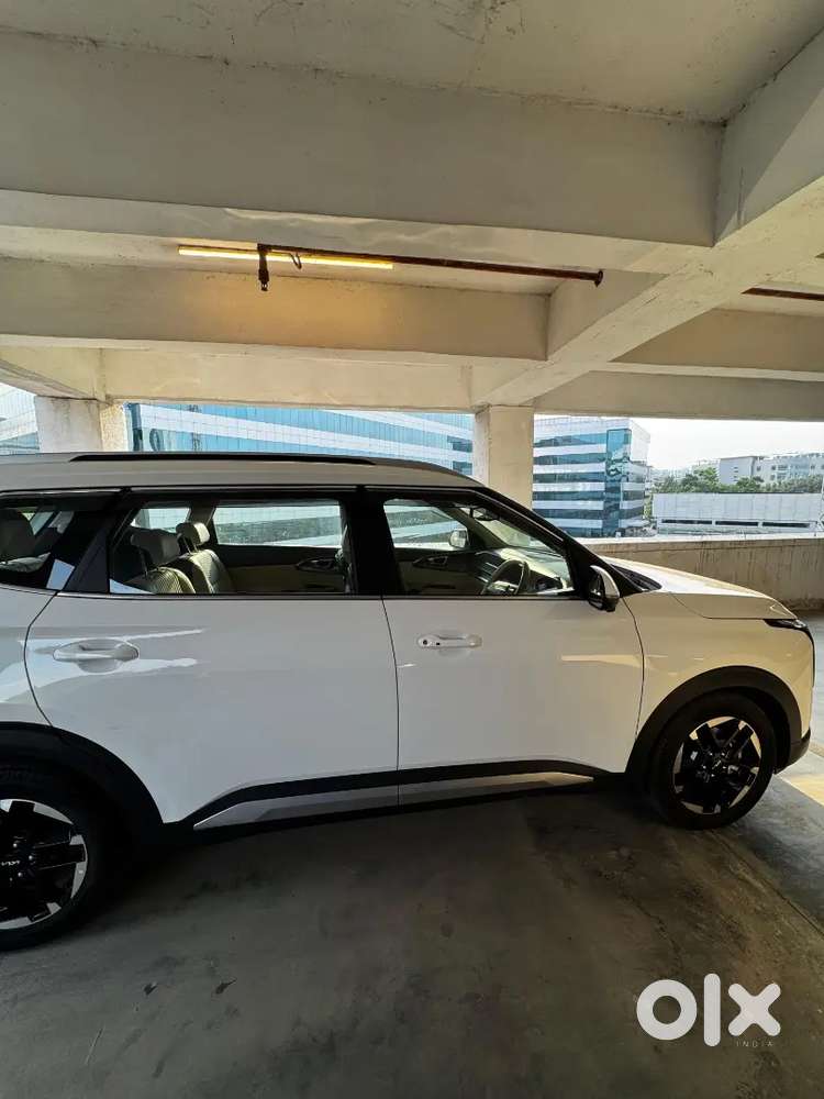 Kia Carens Clavis