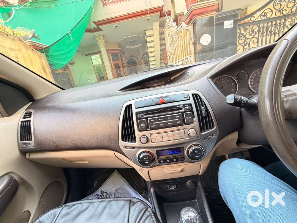Hyundai I20 Diesel Car 2013