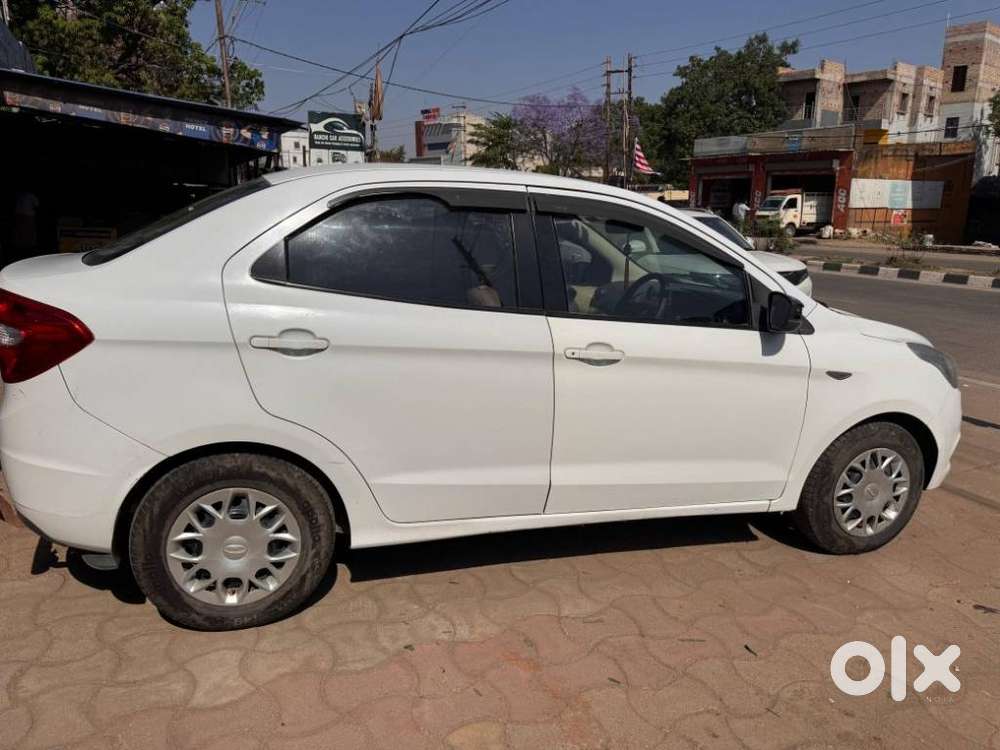 Ford Figo Aspire 1.2 Ti-vct Ambiente, 2016, Petrol