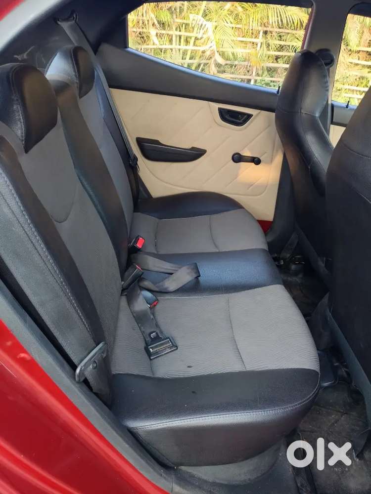 Hyundai Eon 2012 Petrol Well Maintained