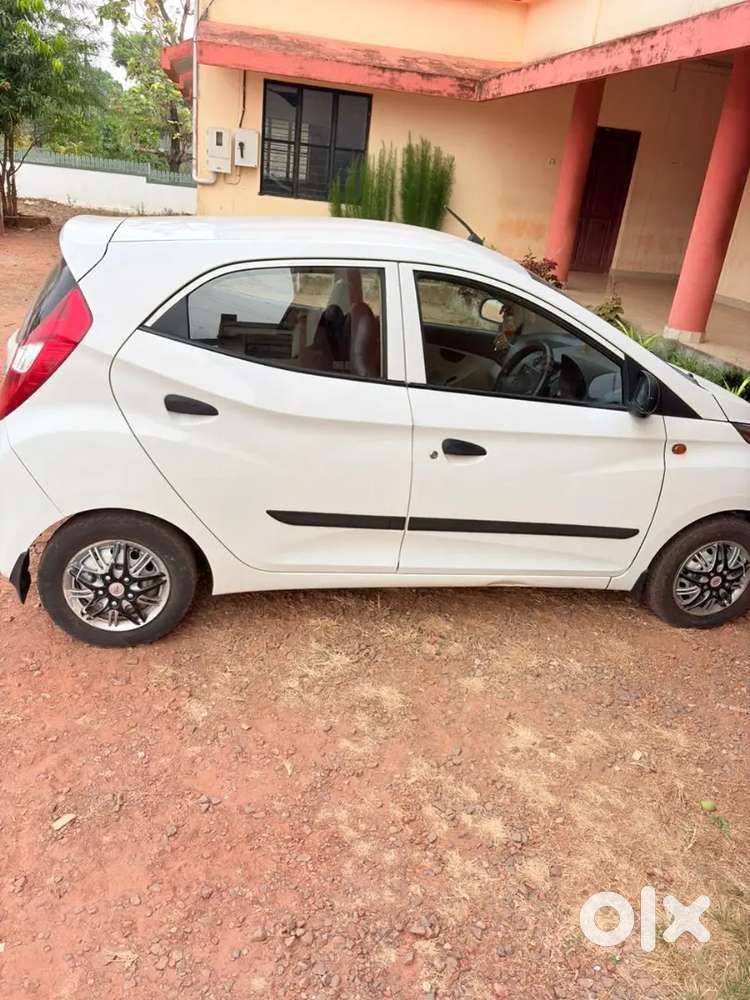 Hyundai Eon 2018 Petrol 33600 Km Driven