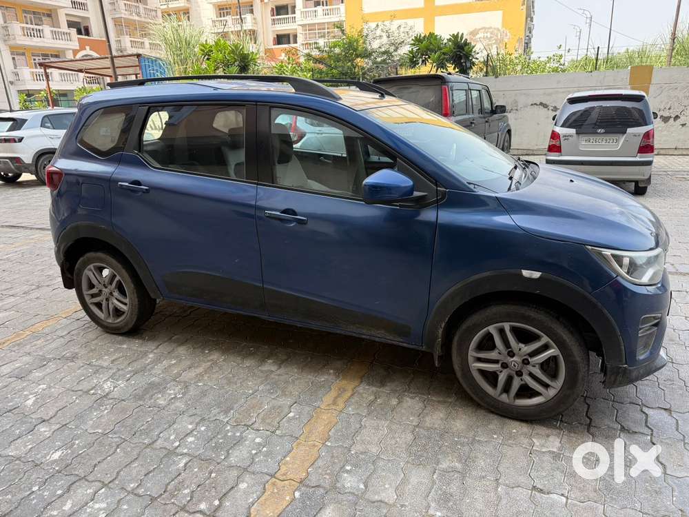 2022 Renault Triber Petrol Manual