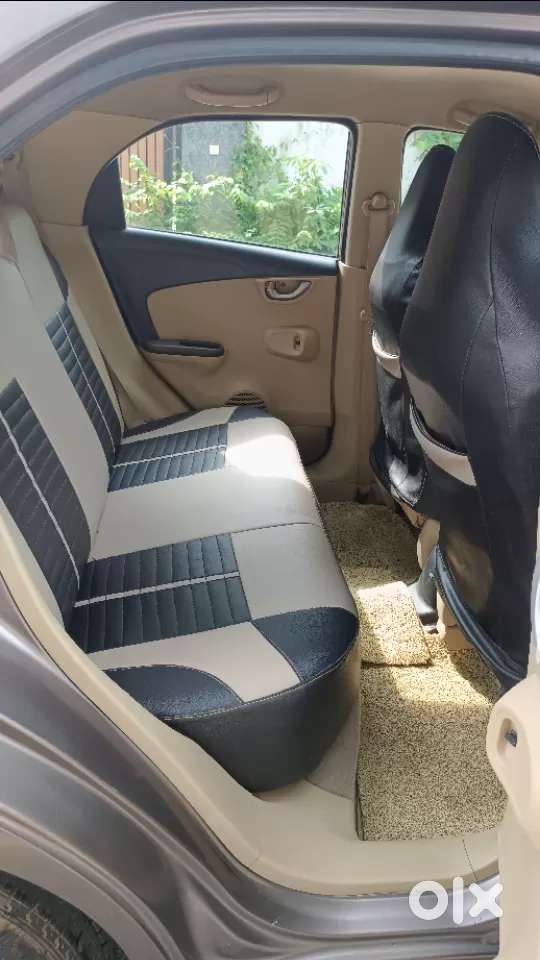 Honda Brio Vx Mt, 2013, Petrol