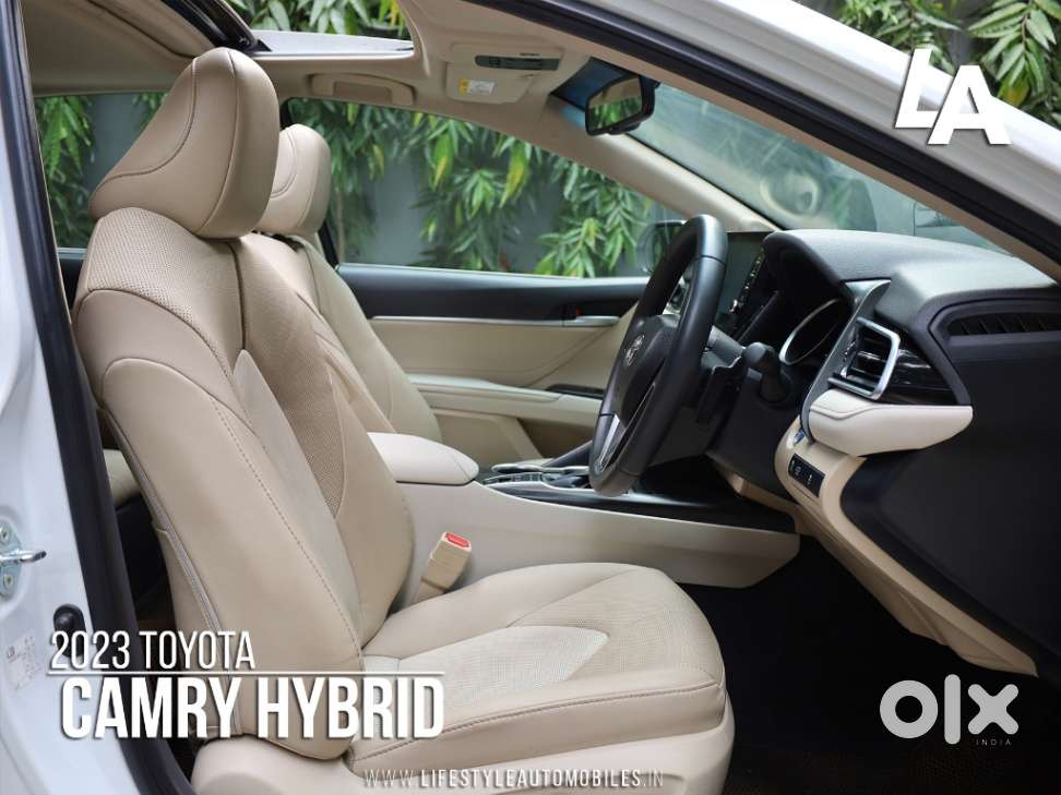 Toyota Camry Hybrid, 2023, Petrol