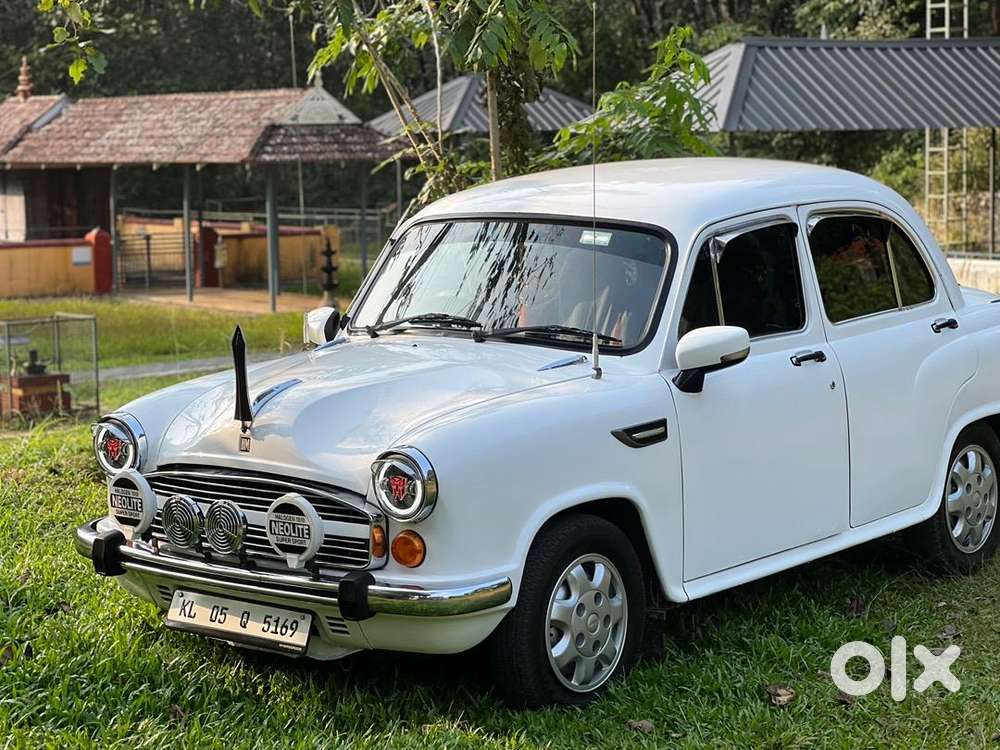 Ambassador Ambassador 2004 Diesel Good Condition