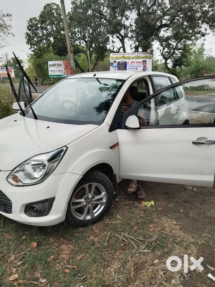 Ford Figo Diesel 2014,mileage-23 To 25 Km/ltr, Geniune Engine