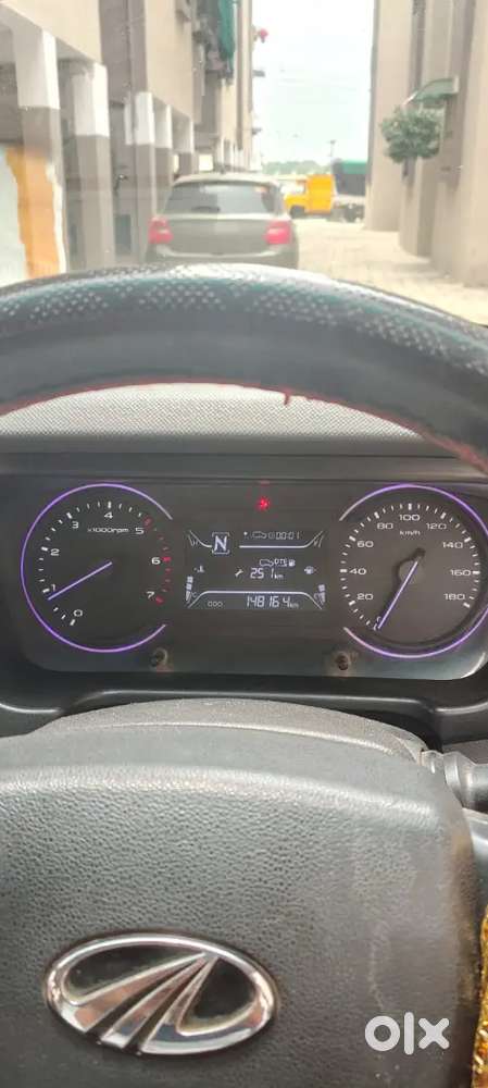 Mahindra Marazzo Diesel 2019