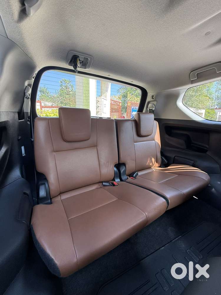 Toyota Innova Crysta