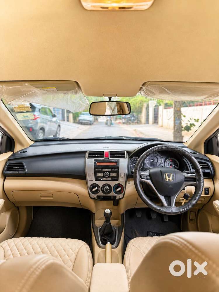 Honda City V Mt, 2014, Petrol