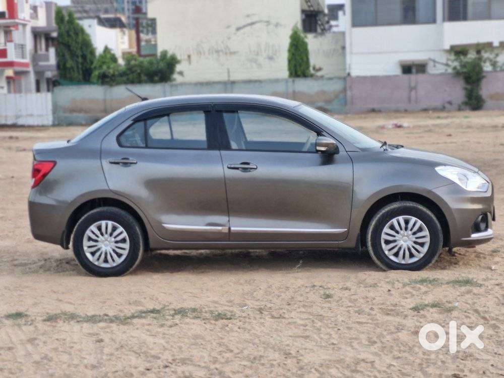 Maruti Suzuki Swift Dzire 1.3 Vxi, 2022, Petrol