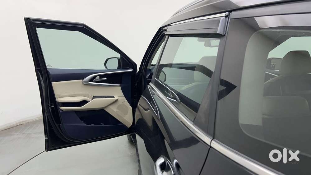 Kia Carens 1.5 Luxury Plus Diesel At 7 Str, 2023, Diesel