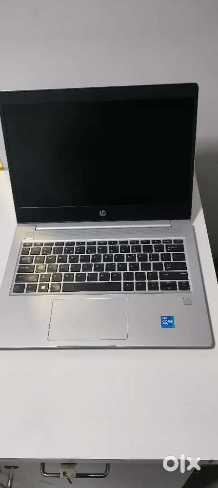 Hp 430g6 i5 8th generation 8gb Ram 256gb ssd