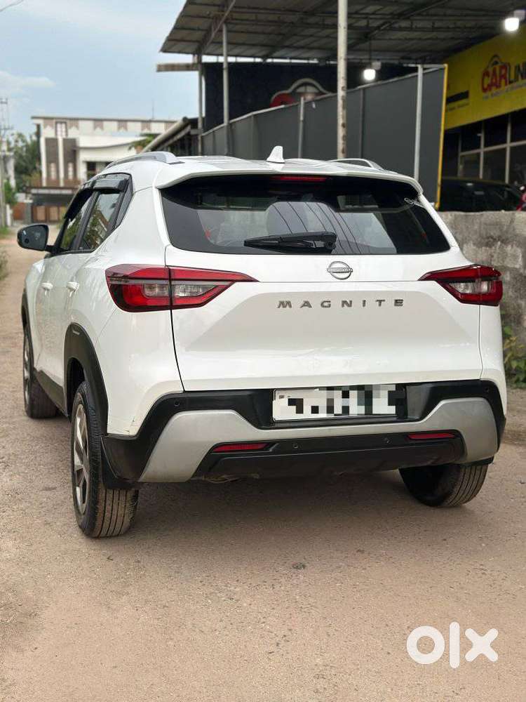 Nissan Magnite 1.0 Xl, 2023, Petrol