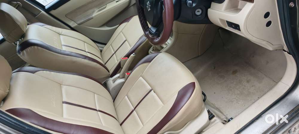Maruti Suzuki Swift Dzire 1.2 Vxi Bsiv, 2015, Petrol