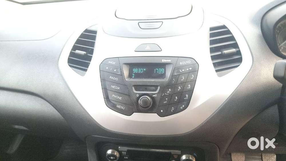 Ford Figo 2012-2015 Petrol Titanium, 2016, Petrol