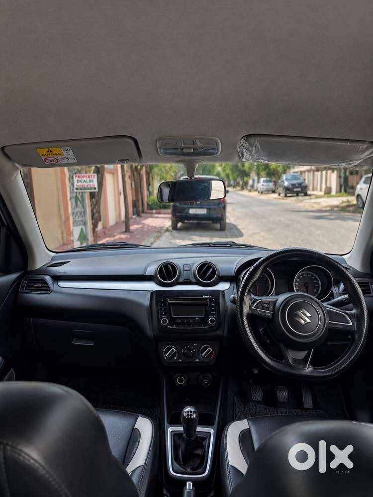 Maruti Suzuki Swift Vxi Ags, 2019, Petrol