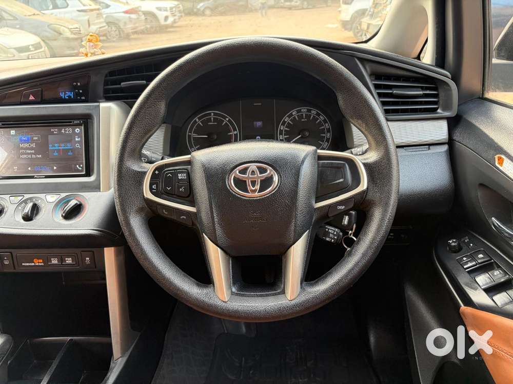 Toyota Innova Crysta 2.7 Gx Mt 8s, 2020, Diesel