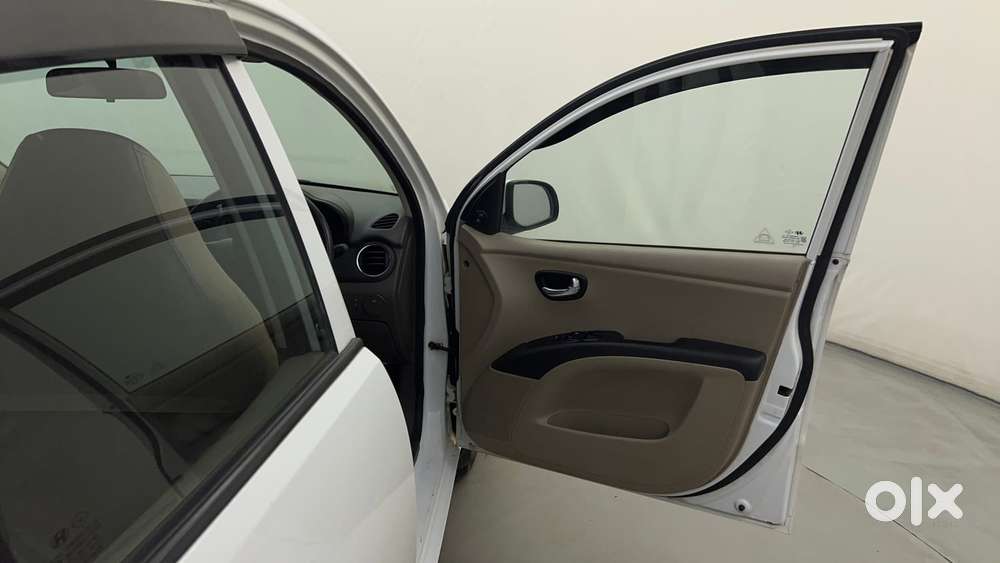 Hyundai I10 Sportz 1.1 Irde2, 2015, Petrol