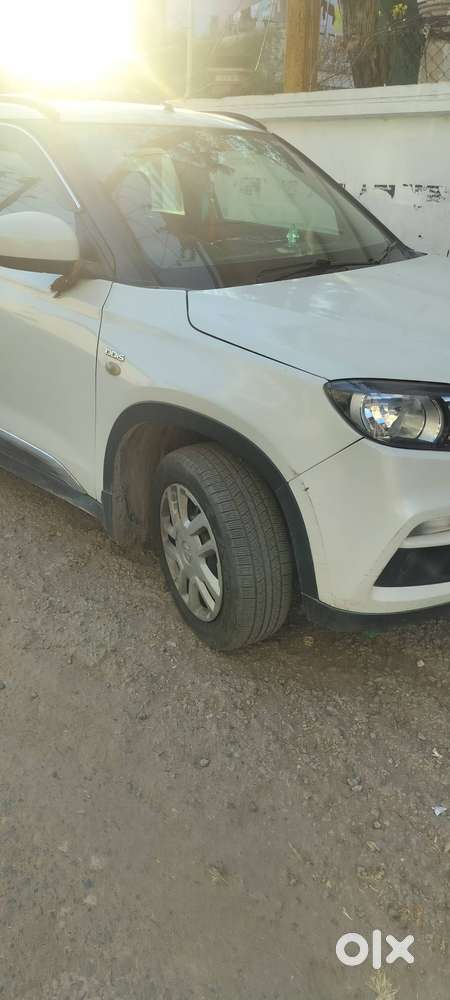 Maruti Suzuki Brezza 2017 Diesel Well Maintained