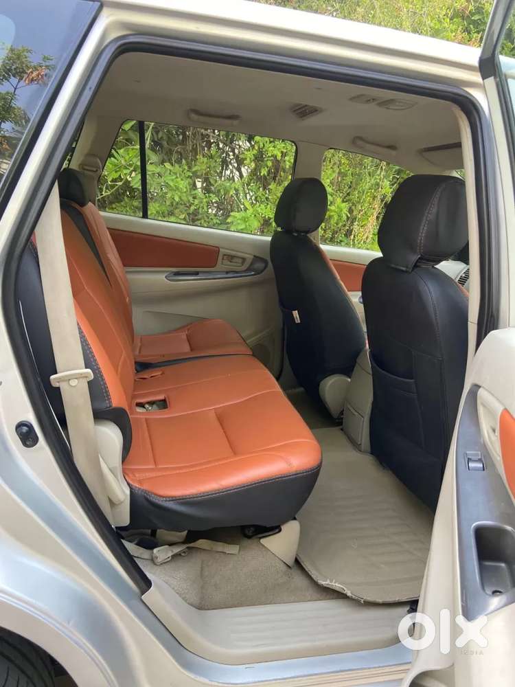 Toyota Innova, 2011, Diesel