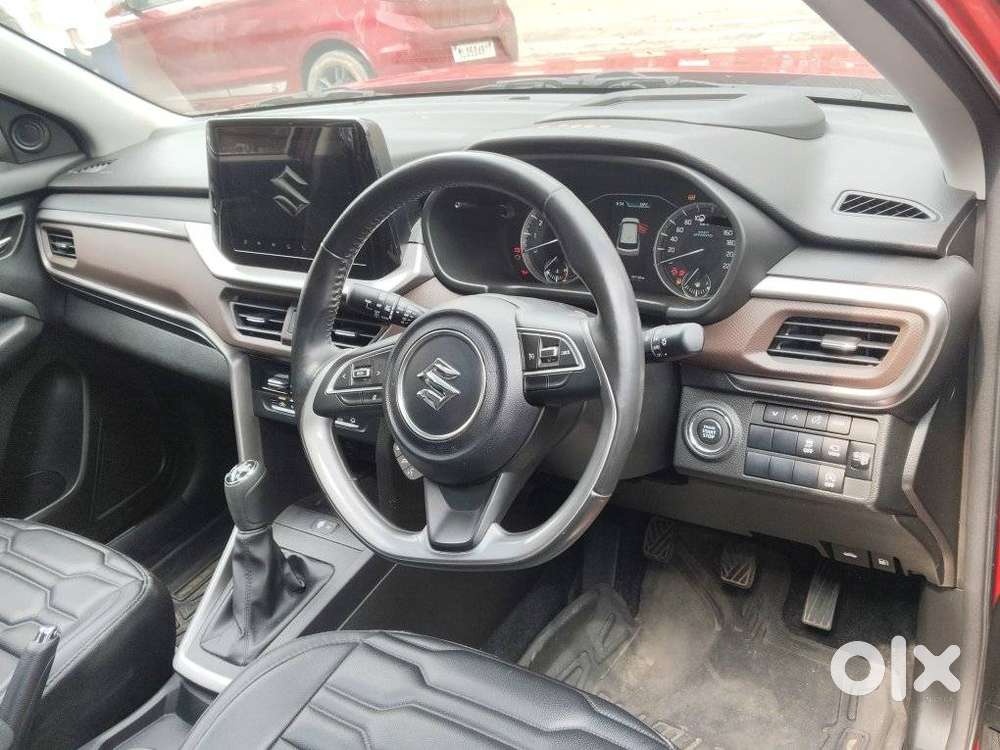 Maruti Suzuki Brezza 1.5 Zxi Smart Hybrid Dual Tone, 2023, Petrol