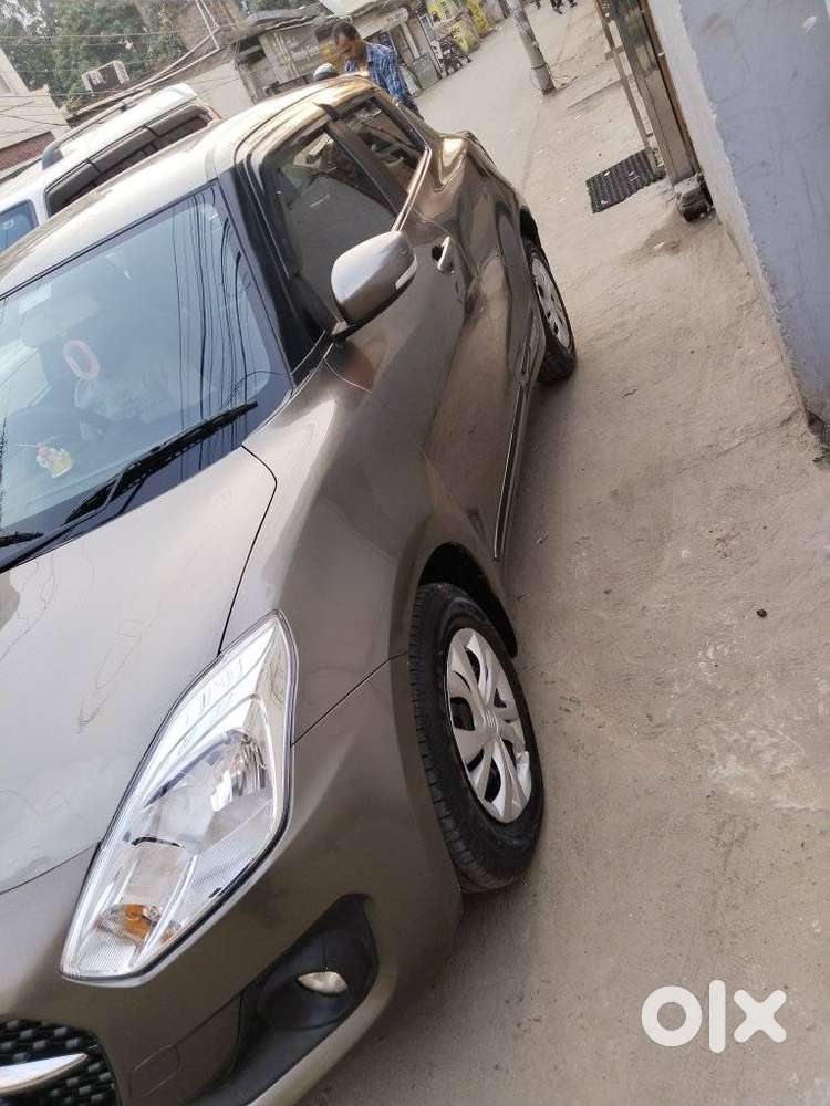 Maruti Suzuki Swift 1.2 Vxi (o), 2022, Petrol