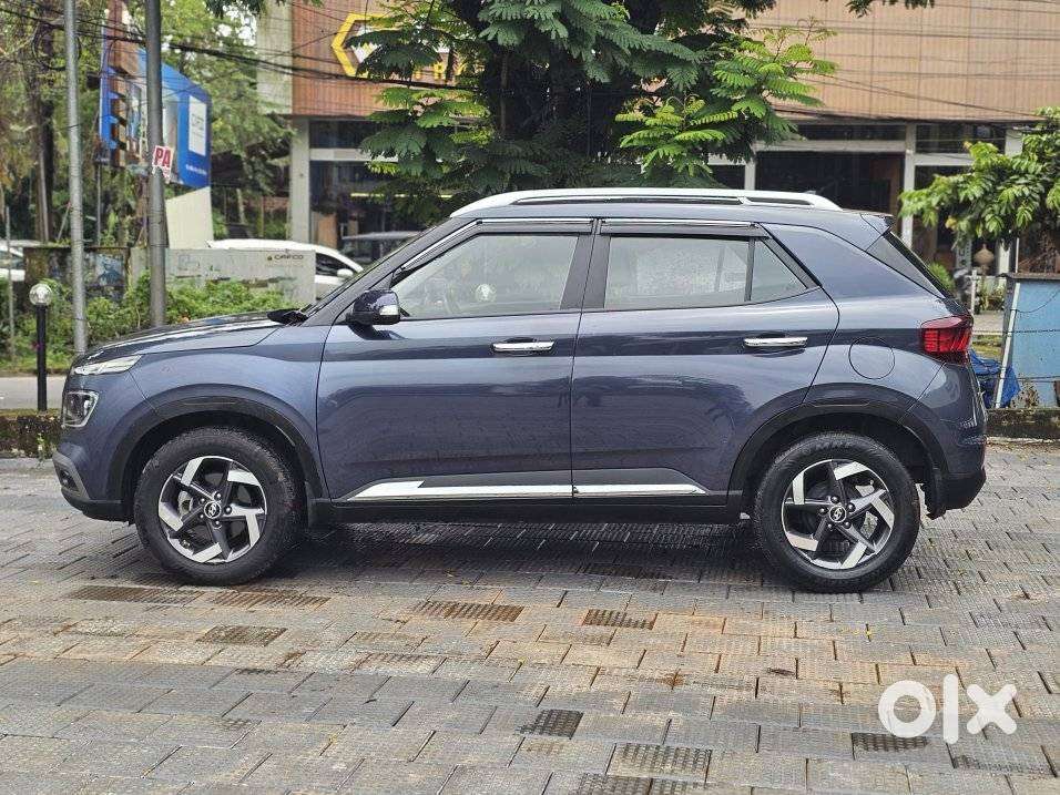 Hyundai Venue Sx Plus Turbo Dct, 2021, Petrol