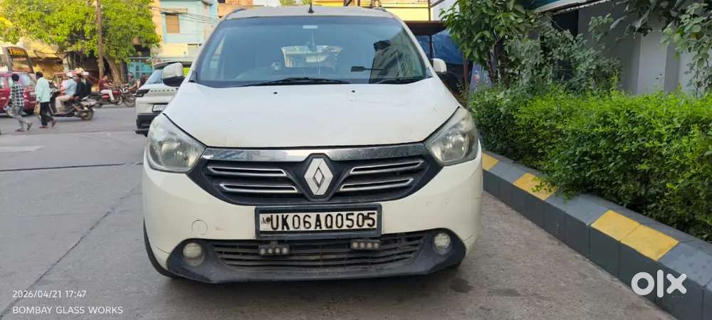 Renault Lodgy 2017 Diesel Well Maintained