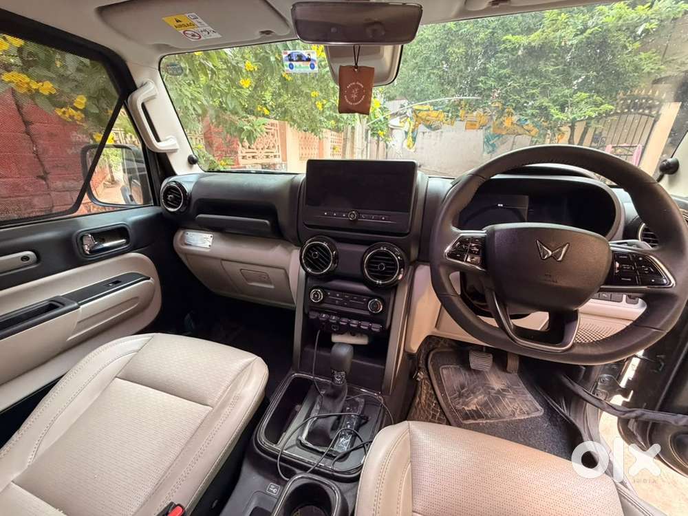 Mahindra Thar Roxx 2025
