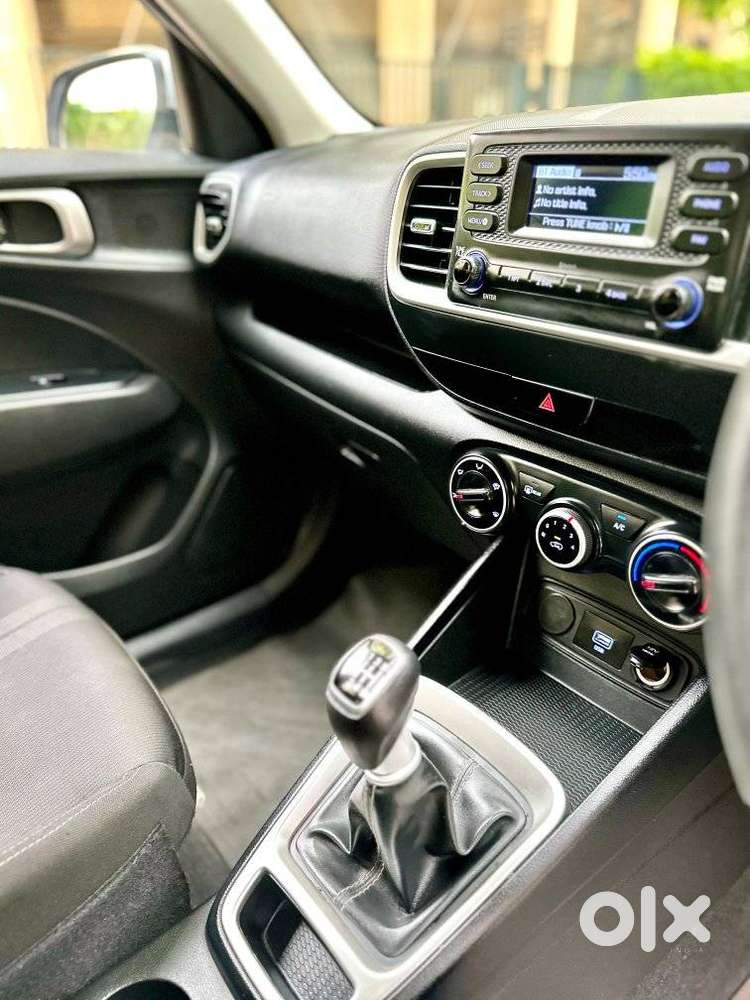 Hyundai Venue S Turbo, 2019, Petrol