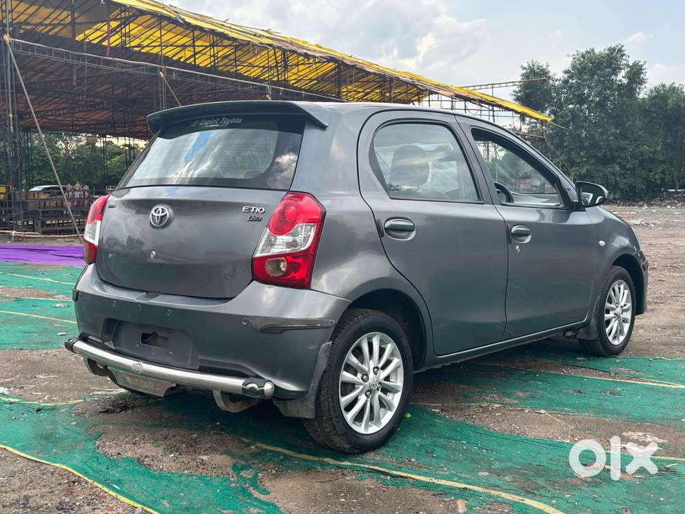 Toyota Etios Liva 2013-2014 G Sp, 2016, Petrol