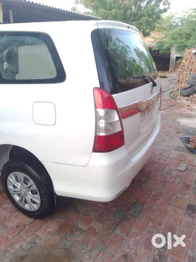 Toyota Innova 2.5 Diesel 2012