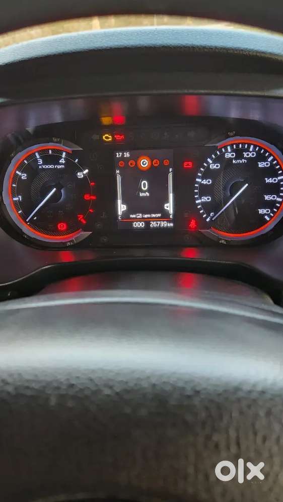 2022 Mahindra Thar Lx Petrol 4wd