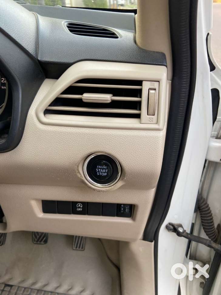 Maruti Suzuki Swift Dzire, 2021, Petrol