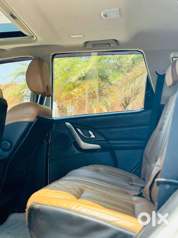 Mahindra Xuv500 W11 Option, 2018, Diesel