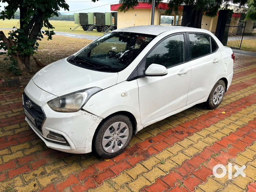 Hyundai Xcent Petrol 2018