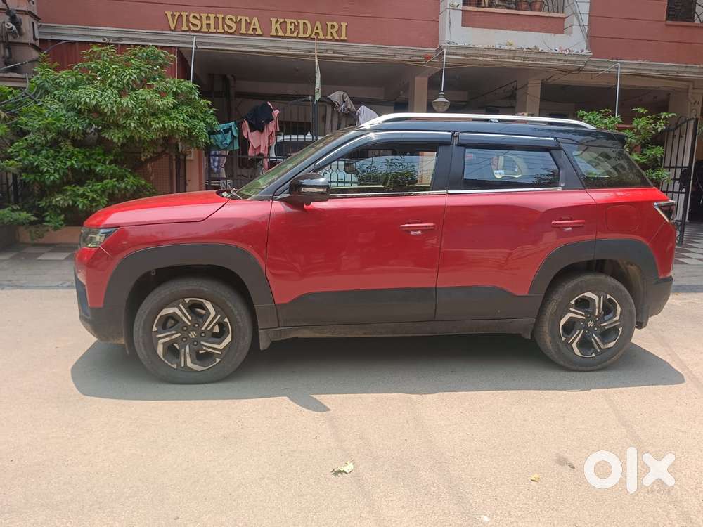 Maruti Suzuki Brezza 1.5 Zxi Smart Hybrid, 2023, Petrol
