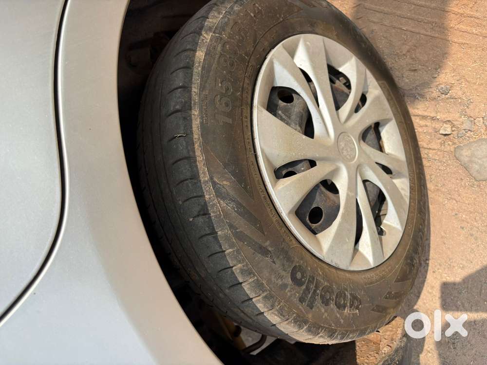 Maruti Suzuki Swift Dzire Vxi Optional, 2015, Petrol