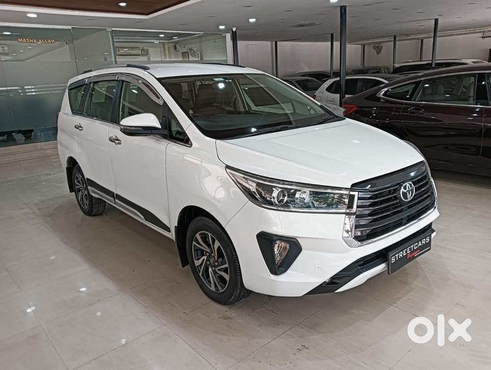 Toyota Innova Crysta 2.4 V 7 Str, 2022, Diesel