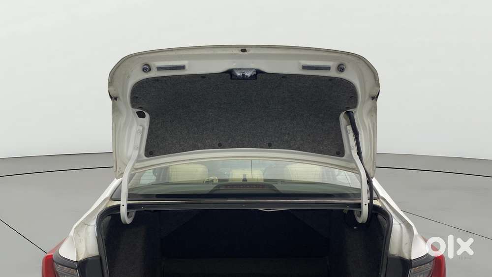 Honda City 1.5 Zx Cvt I-vtec, 2021, Petrol