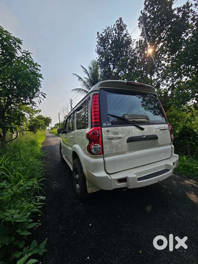 Mahindra Scorpio 2009