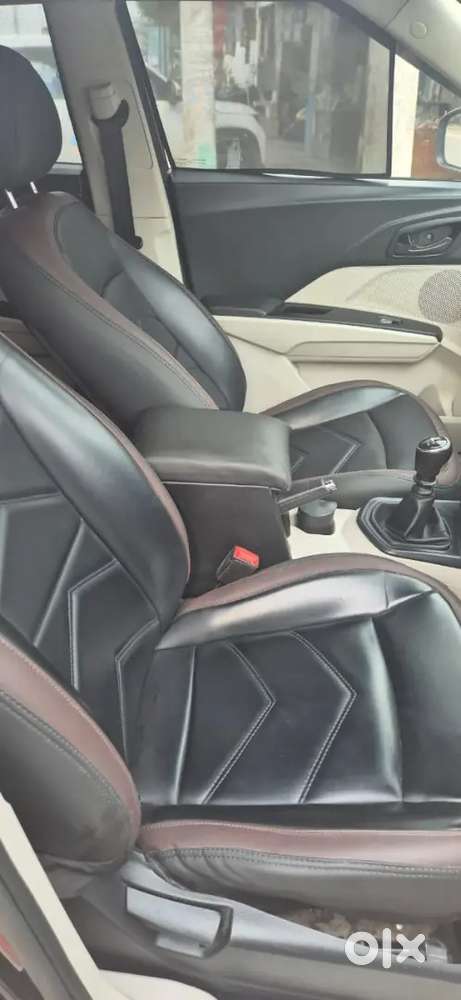 Good Screcthless Car Good Condition