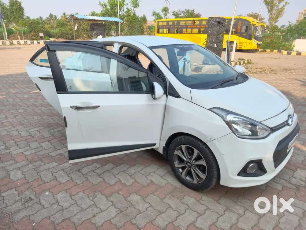 Hyundai Xcent 2015 Diesel Well Maintained