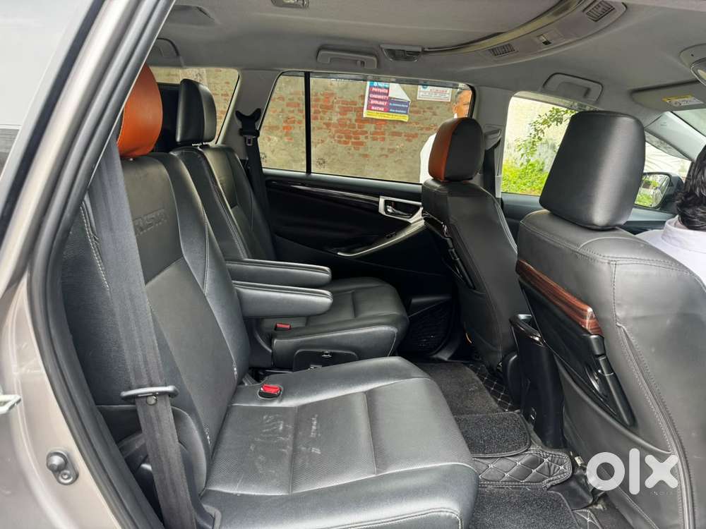 Toyota Innova Crysta 2.4 Z 7 Str, 2023, Diesel