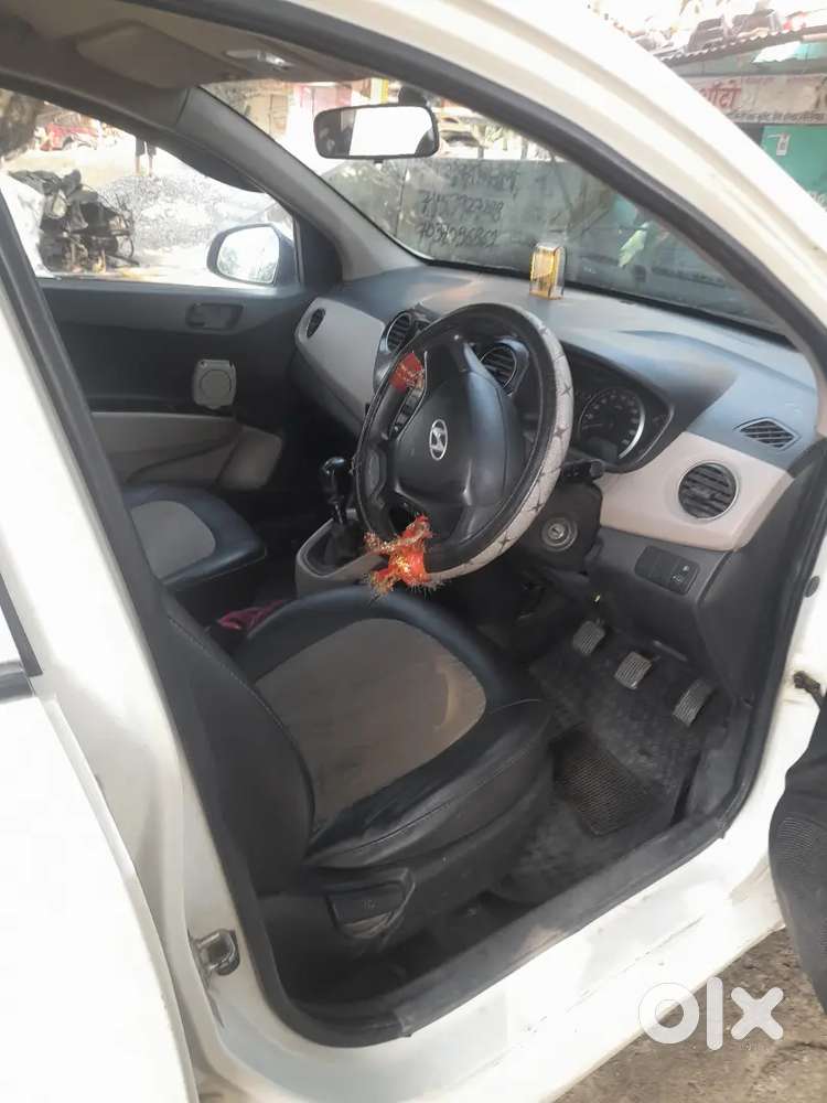 Gadi Milage 25 +ka Deti H Batri New Agle Tayer New