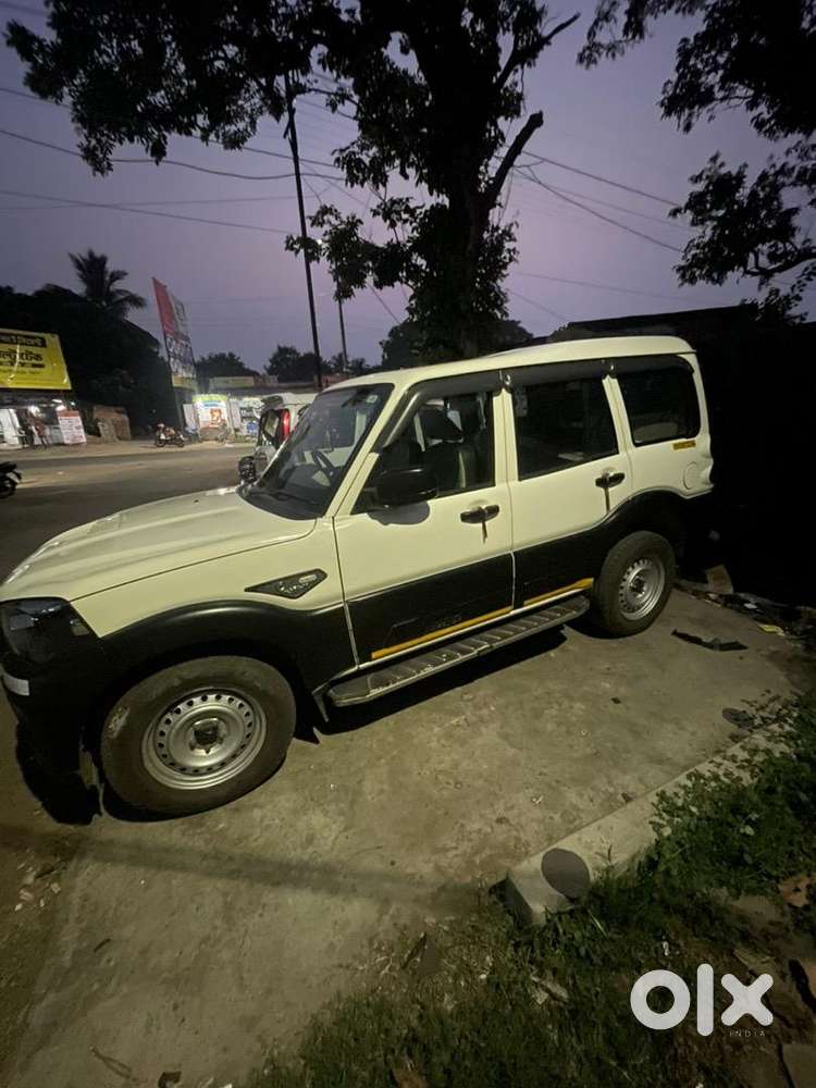 Mahindra Scorpio Classic 2022 And 2023 Diesel Variant