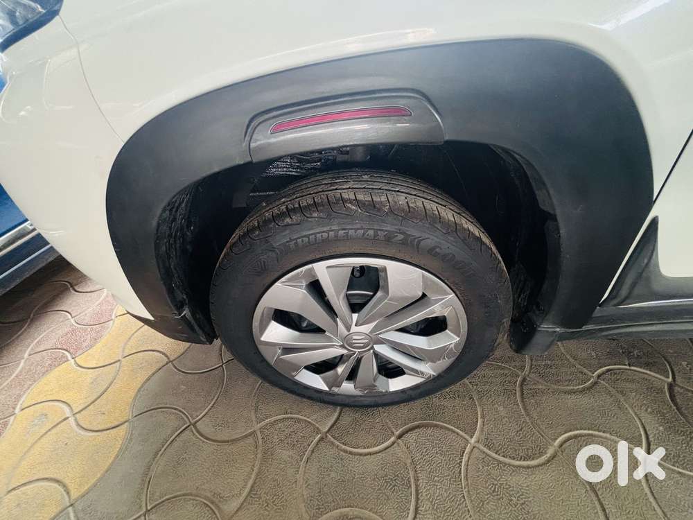 Maruti Suzuki Fronx, 2023, Cng & Hybrids