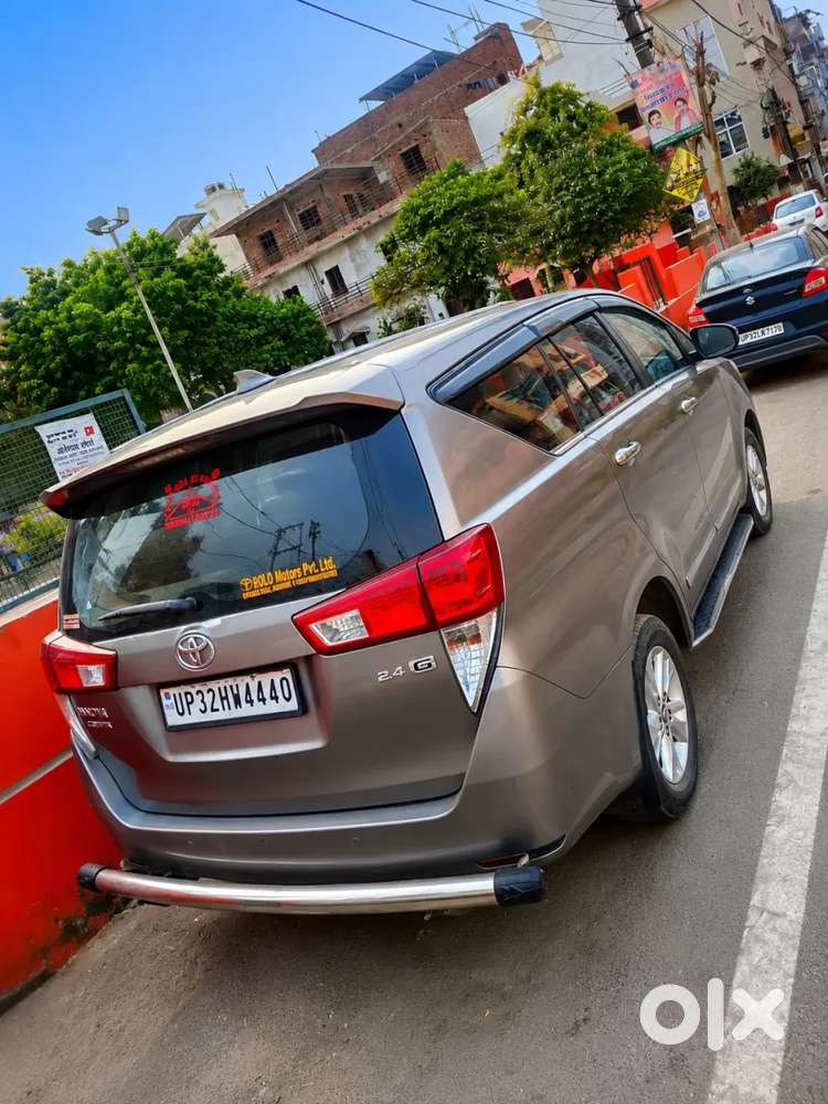 Toyota Innova Crysta 2.4 G Mt 7 Str, 2017, Diesel